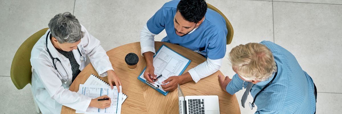 SEO-based healthcare digital marketing services to increase online visibility, patient inquiries, qualified leads, and healthcare brand awareness in Delhi.